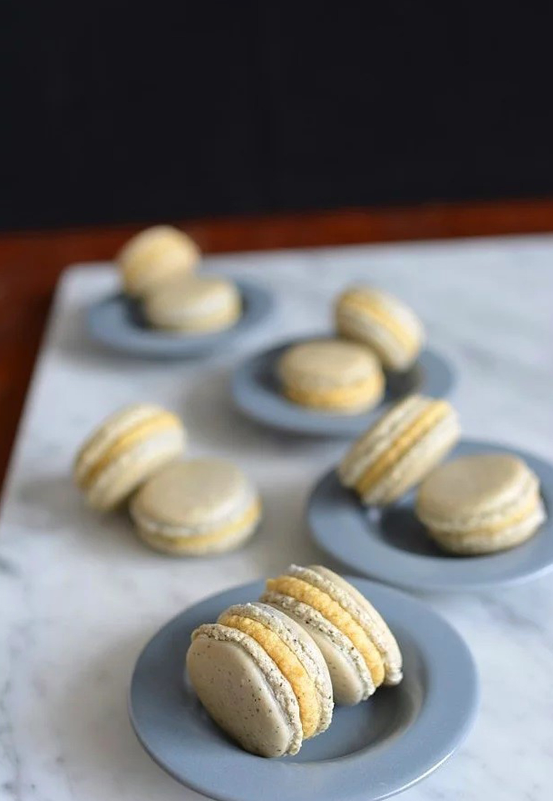 Bergamot-Aromalı-Portakal-Kremalı-Macaron Bergamot-Aromalı-Portakal-Kremalı-Macaron